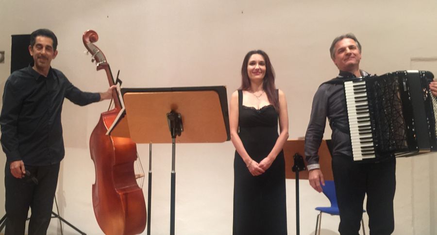 Standing Ovations für das ContrabbandTrio aus Italien (Foto: © Kreis Paderborn)